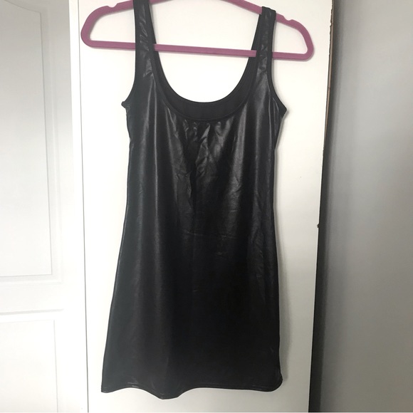 Leather look bodycon mini dress - Size S - Picture 3 of 4